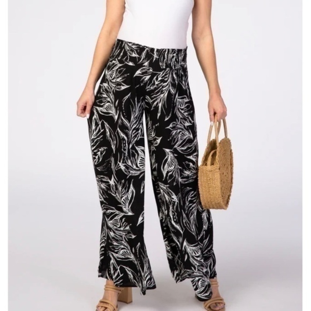 Black Leaf Print Wide Leg size small women